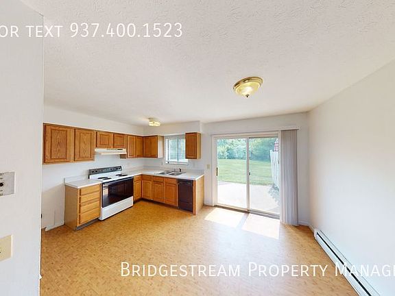 3rd image of 4566 Waynedale Cir
