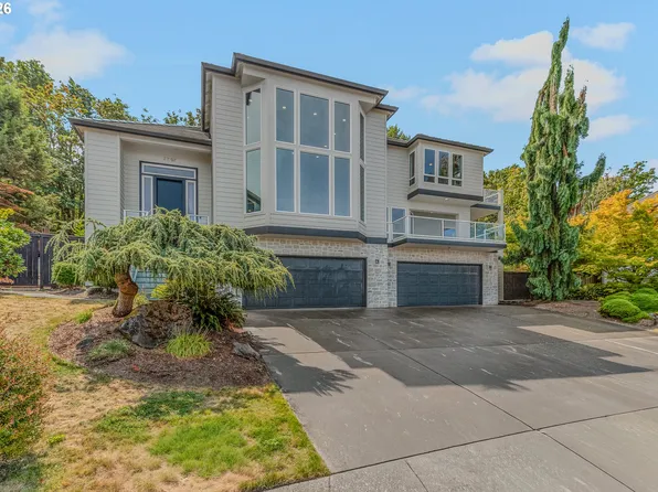 2222 NW Iris Ct, Camas, WA 98607
