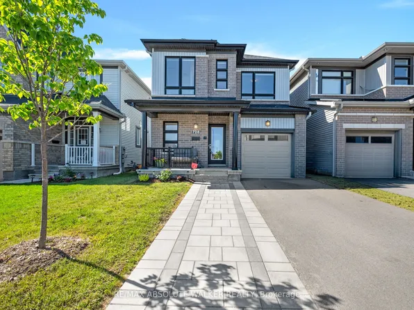 728 Perseus Ave, Ottawa, ON K2J 6V8