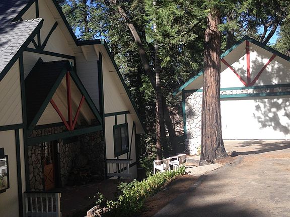 3rd image of 236 Spyglass Ct