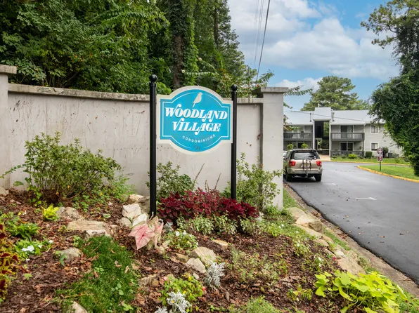 503 Woodland Vlg #503, Birmingham, AL 35216