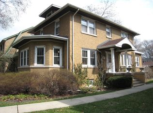 1022 N Kenilworth Ave, Oak Park, IL
