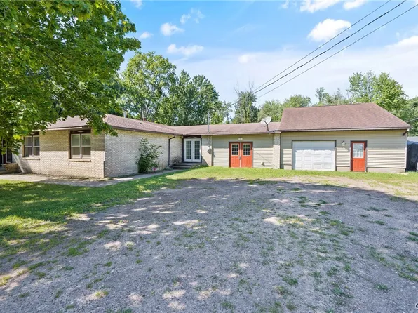436 Rowlee Rd, Fulton, NY 13069