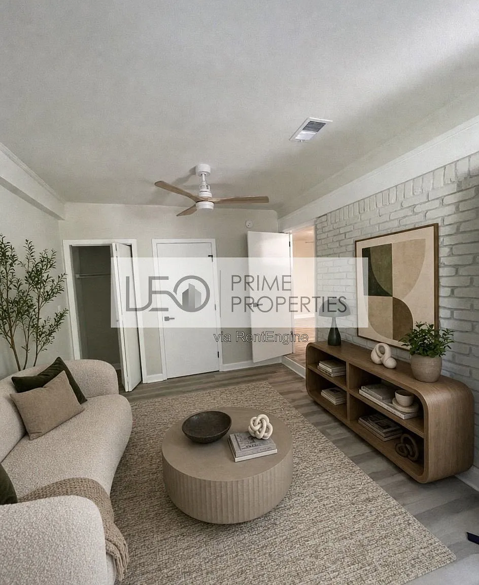 5 bed, 2.0 bath, 1480 sqft, $1,895 — Photo 2