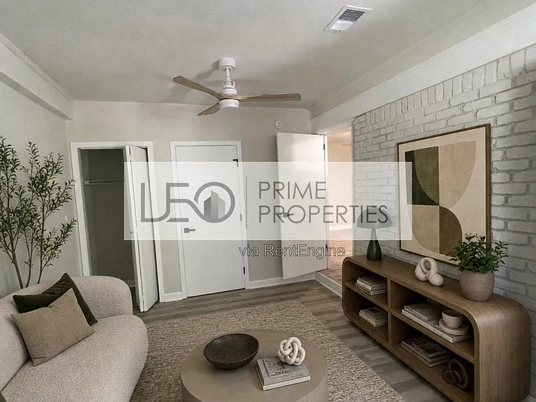 3128 Waters Rd SW — Photo 2