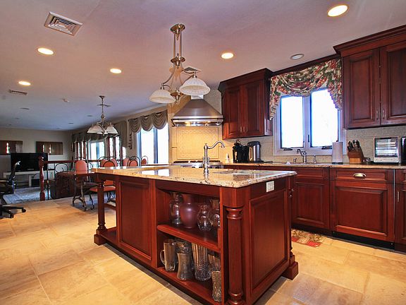 2x Dishwashers and Fridges