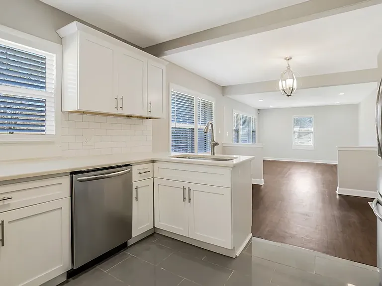 618 Oak Ridge Dr — Photo 10