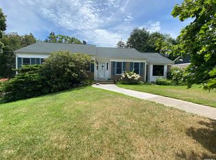 18800 Main Rd, Mattituck, NY 11952