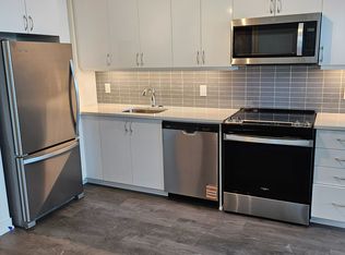 38 Annie Craig Dr #5001, Toronto, ON M8V 0G9