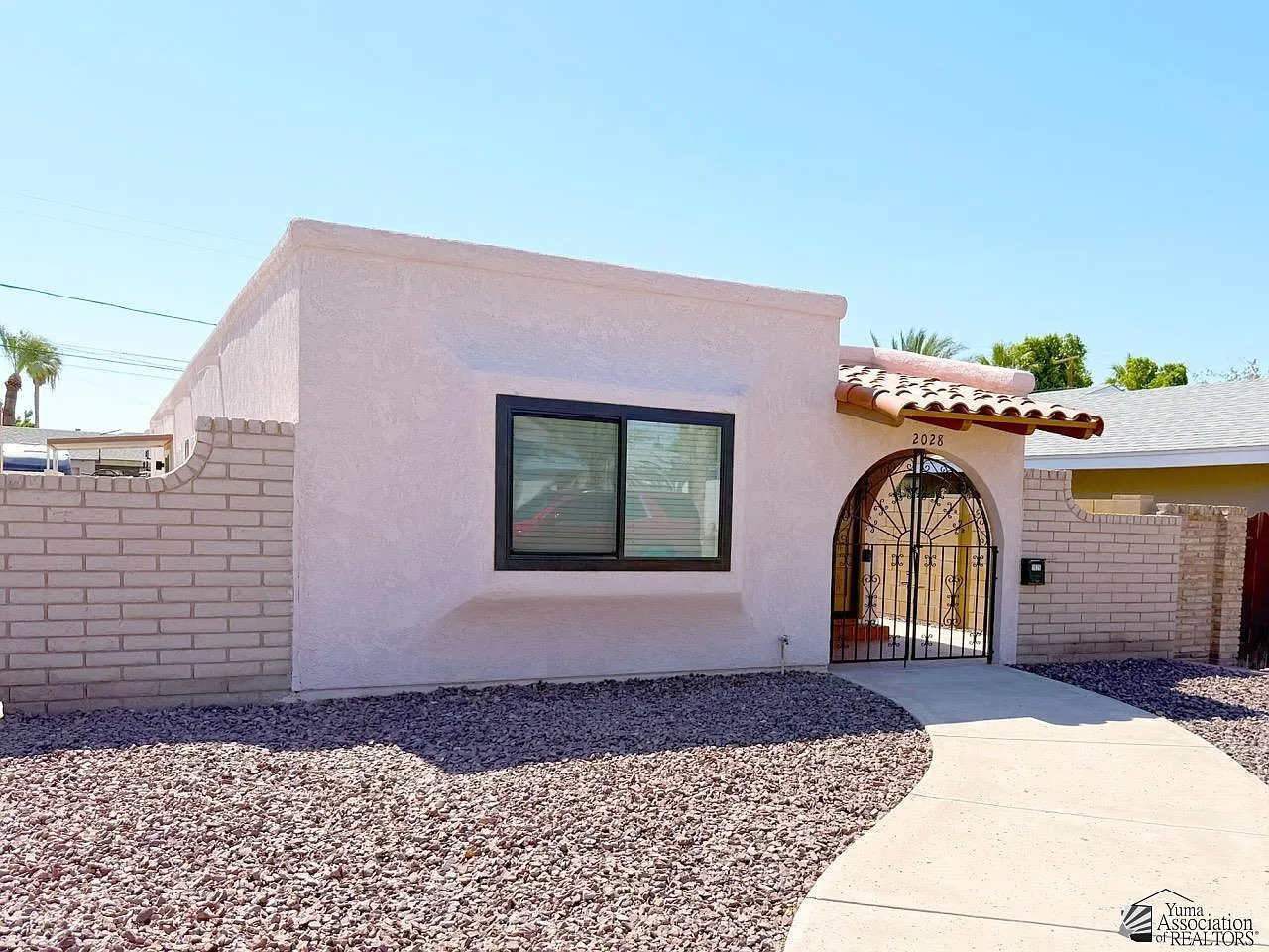 2 bed, 2.0 bath, 1281 sqft, $1,695 — Photo 3