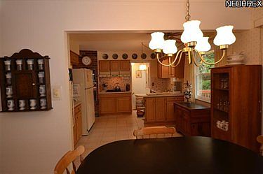 5th image of 3570 W 214th St