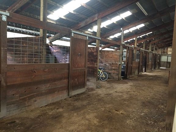 Horse stalls (10) 