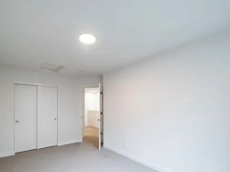 6175 Blue River Dr SE — Photo 21