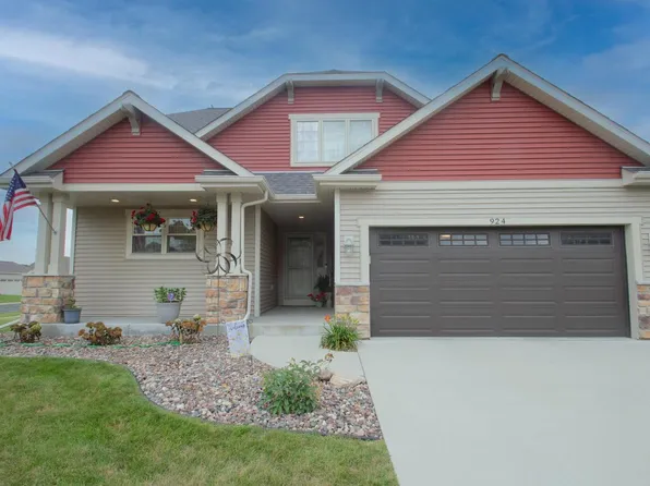 924 Shamrock LANE, Watertown, WI 53094
