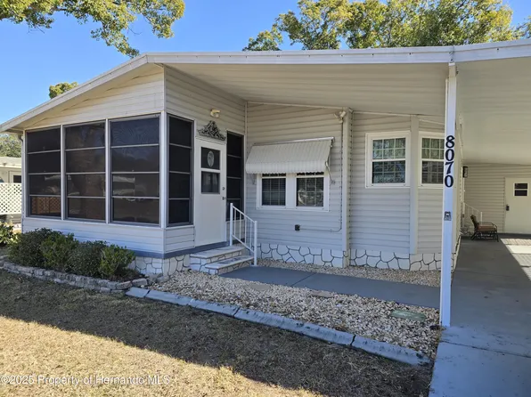8070 Mission St, Brooksville, FL 34613