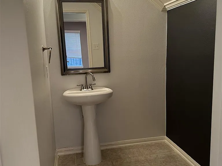 23806 Allingham Ln — Photo 21