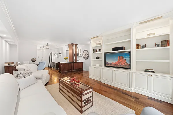 Sold by Corcoran | media 3