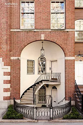 Sold by Sotheby's International Realty | media 1