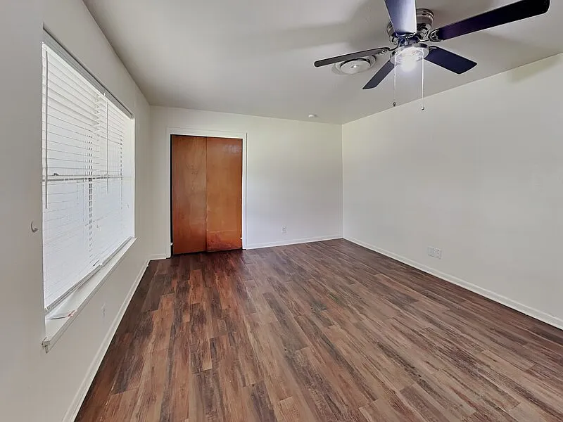 2 bed, 1.0 bath, 1080 sqft, $1,450 — Photo 3