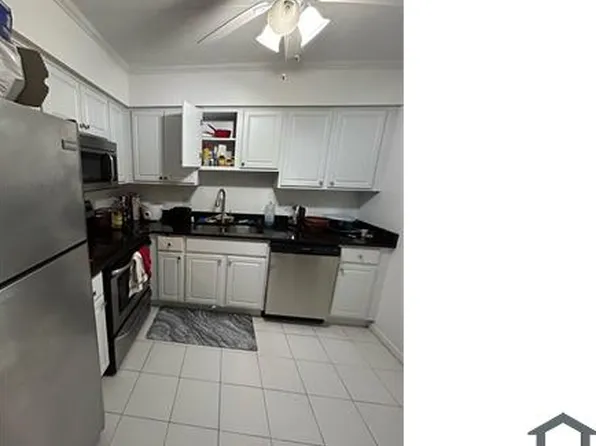 36078 Ann Arbor Trl, Livonia, MI 48150