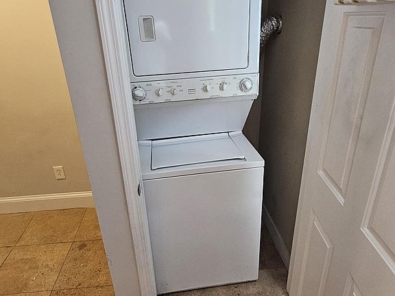 4th image of 2812 Craigie Ave APT B