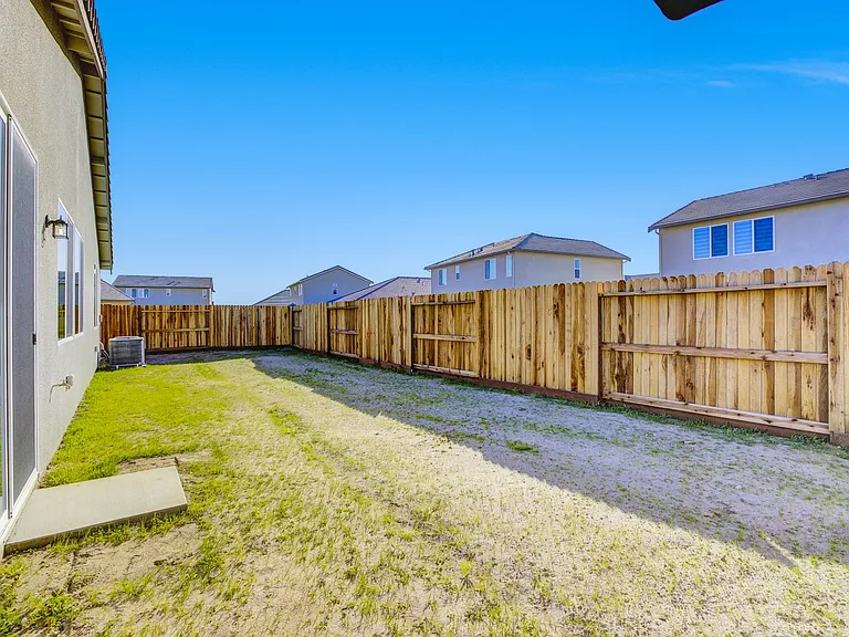 1745 Folger Way — Photo 12