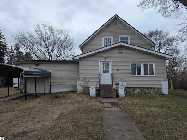 156 N Mackinaw Rd, Au Gres, MI 48703