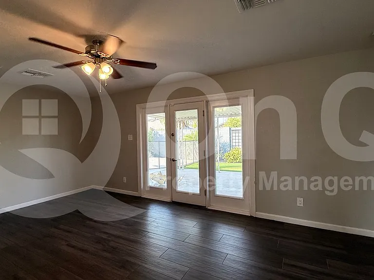 4422 S McAllister Ave — Photo 9