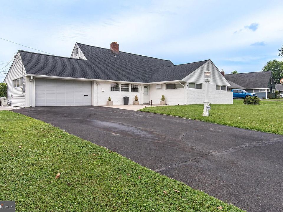 1st image of 455 Snowball Dr