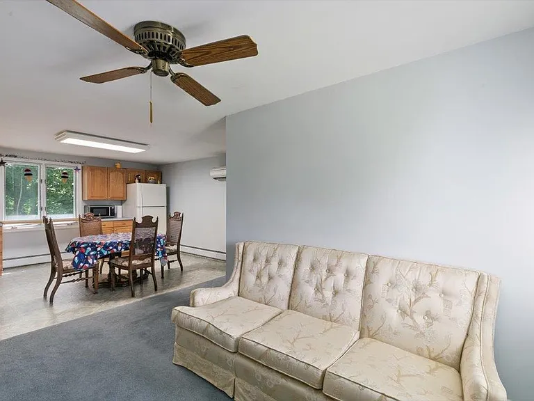387 Main St #3 — Photo 7