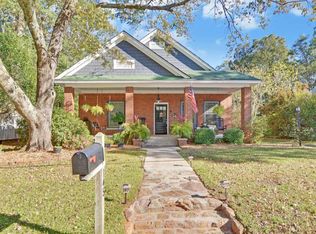 145 S Forest Ave, Hartwell, GA 30643
