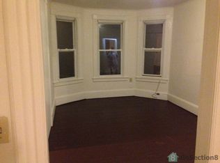 882 Chicopee St, Chicopee, MA 01013