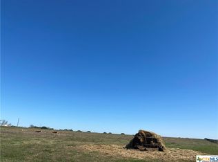 901 County Road 382, Hallettsville, TX 77964