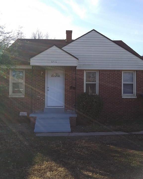 1st image of 2316 NE 23rd St