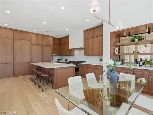 3074 Soft Horizon Way, Las Vegas, NV 89135