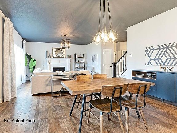 5th image of 1516 Raley Way