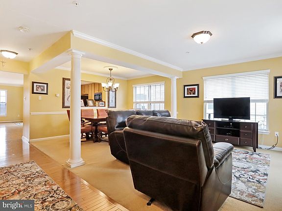 2nd image of 17609 Gettysburg Way