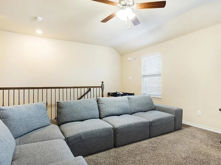 2109 Lake Hawthorne Trl — Photo 19