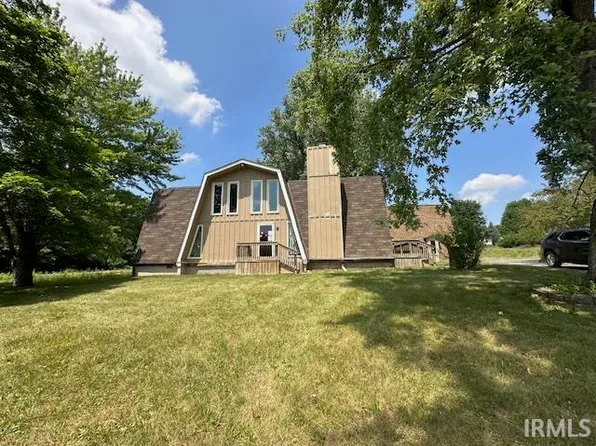 6448 W Maple Grove Rd, Huntington, IN 46750