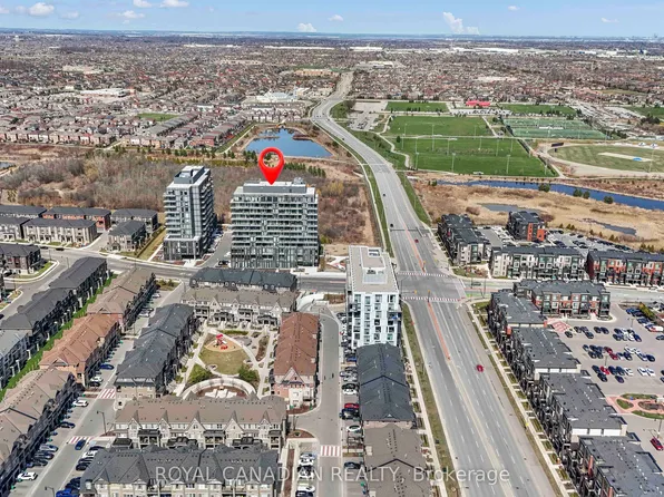 215 Veterans Dr N #1110, Brampton, ON L7A 0T8
