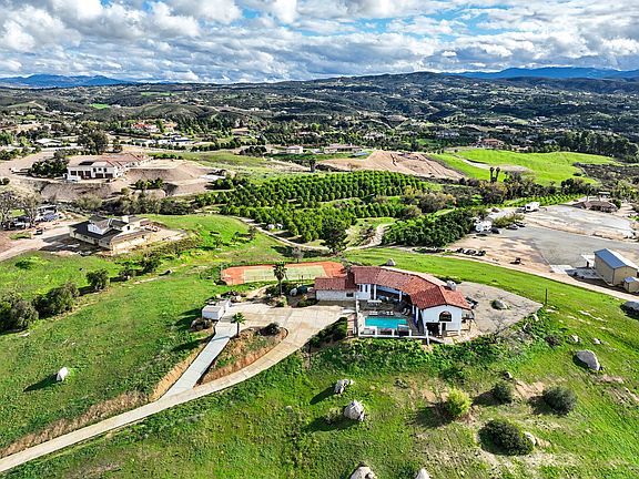 5th image of 38225 Camino Sierra Rd