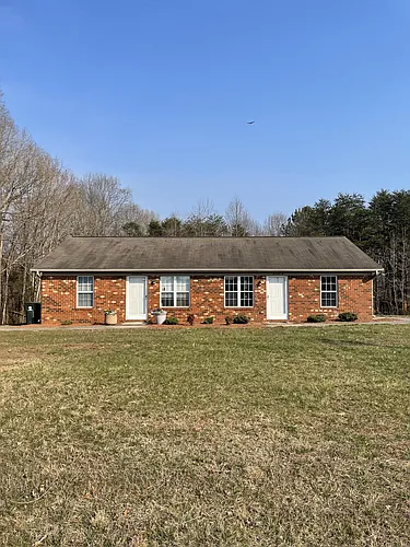 8649 Haw River Rd Photo 1