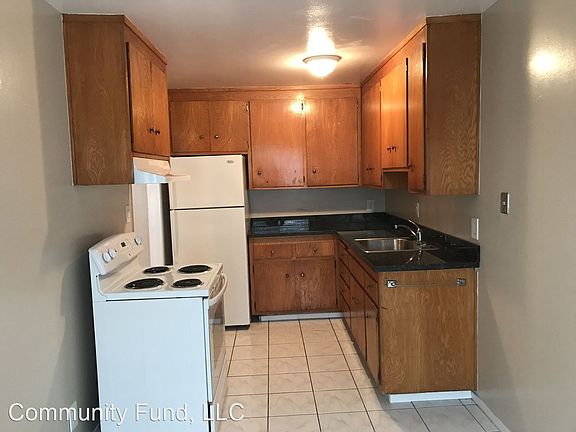 2nd image of 1415 Macarthur Blvd APT 2