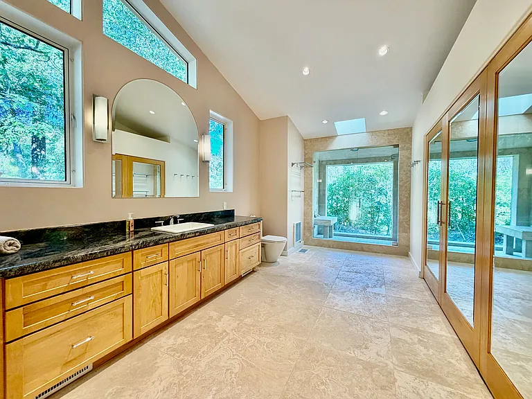 321 Dutch Henry Canyon Rd — Photo 23
