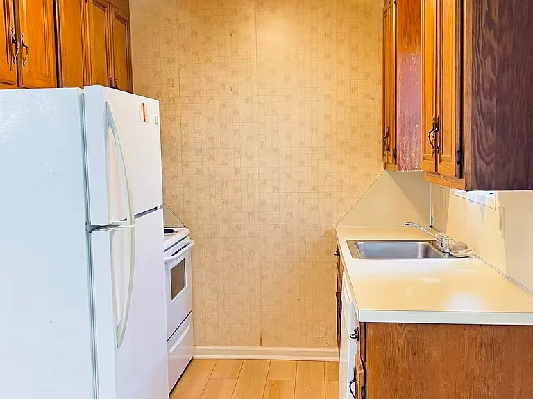5022 Top Cat Ct — Photo 5