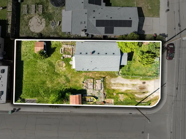 2651 Howard Ave, Medford, OR 97501