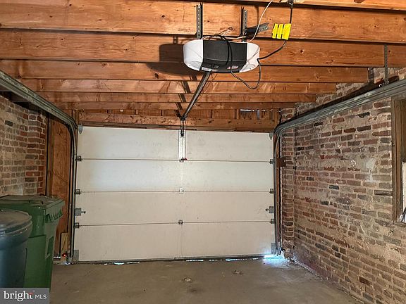 5th image of 1119 Battery Ave