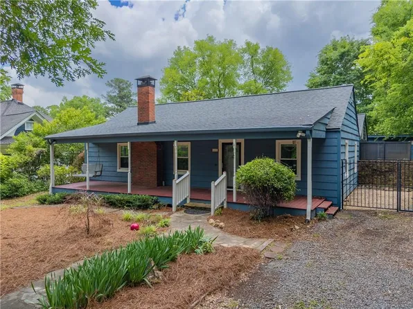 4490 Dallas St, Acworth, GA 30101