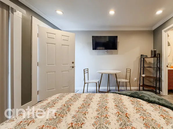 1621 S Sherbourne Dr #V3, Los Angeles, CA 90035