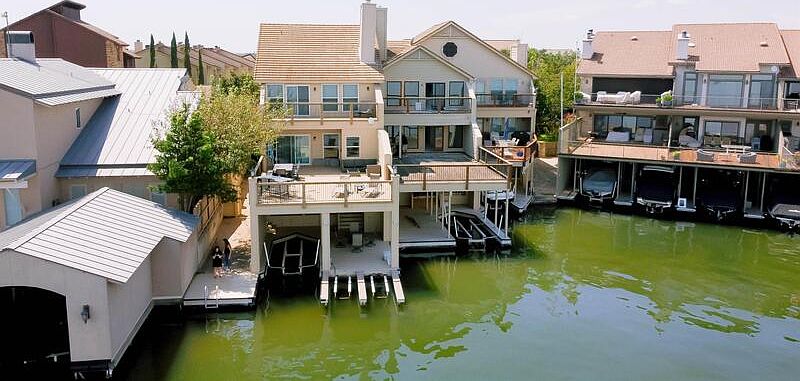 1st image of 311 Island Dr APT C